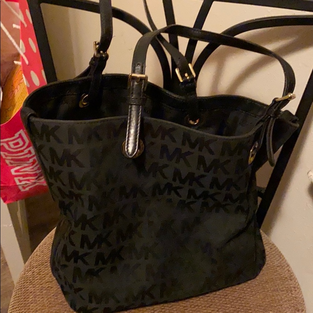 Black MK purse
